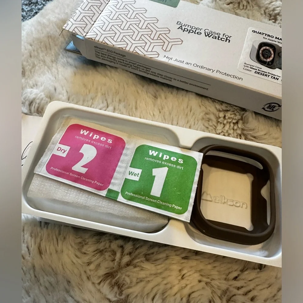 NWT elkson bumper Apple Watch case. Band not included. 49mm